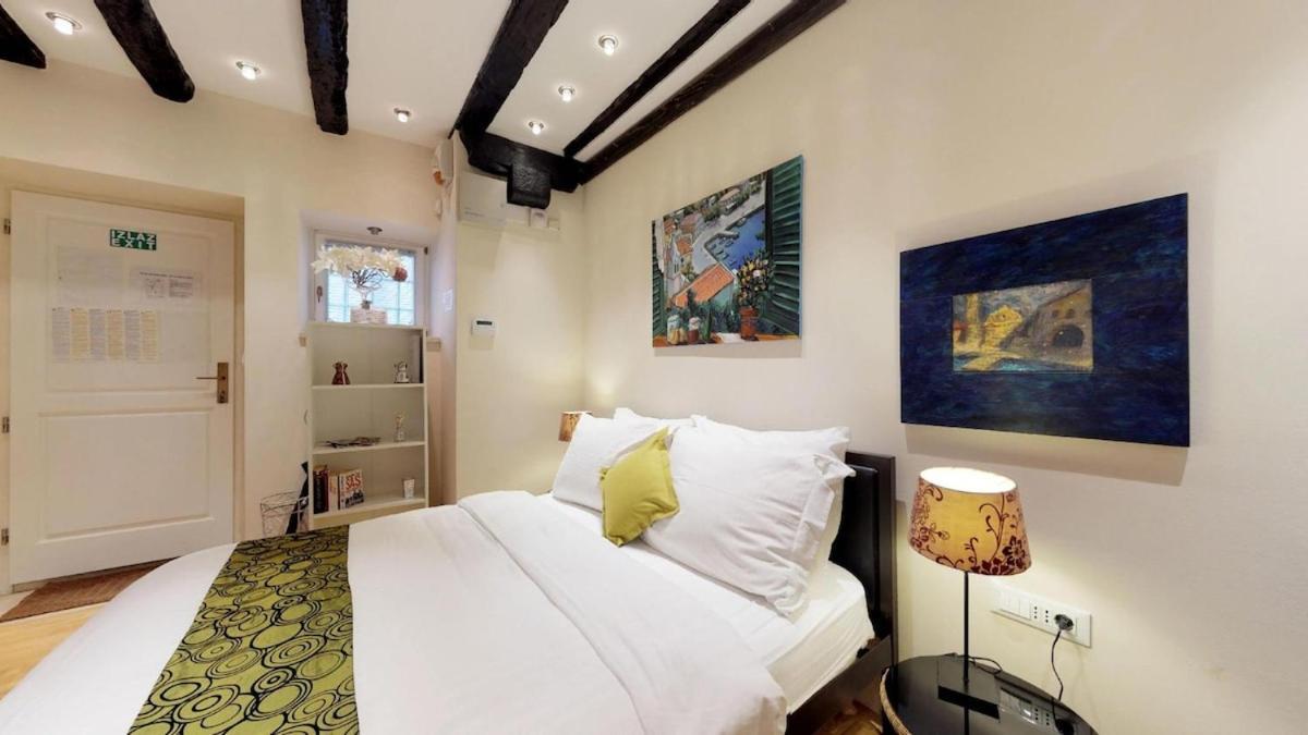 Diocletian Studio Apartments Split Exterior photo