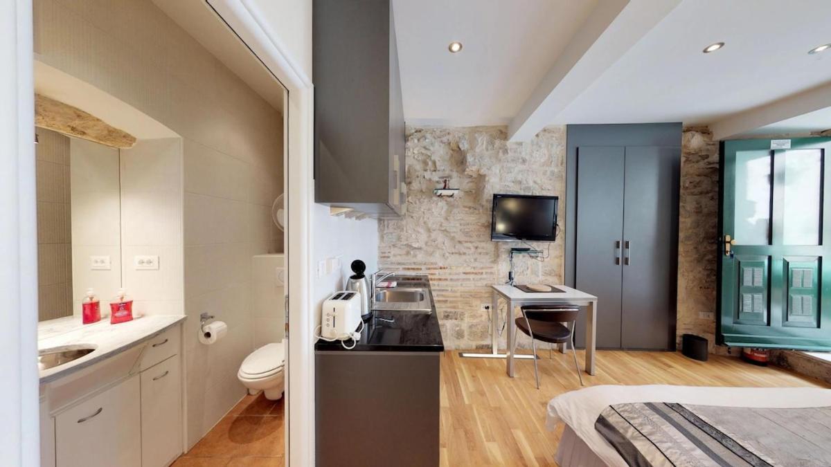 Diocletian Studio Apartments Split Exterior photo